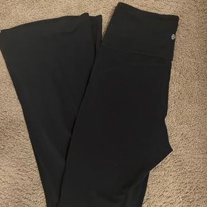 Lululemon Groove Pant Flare Super High-Rise *Nulu
Black